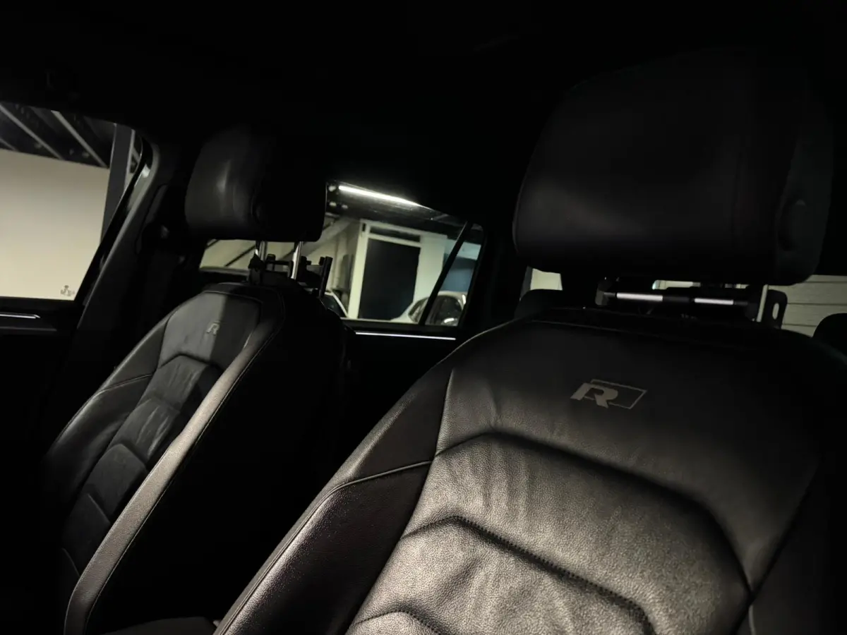 2.0 TSI 4Motion R-Line 7p PANO KEYLESS CAM