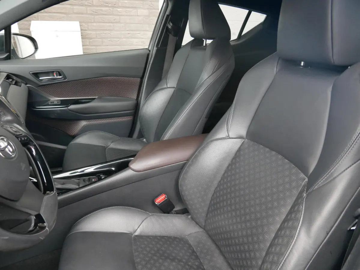 1.8 Hybrid Executive JBL Audio| Leder| ACC| Dealer onderhouden