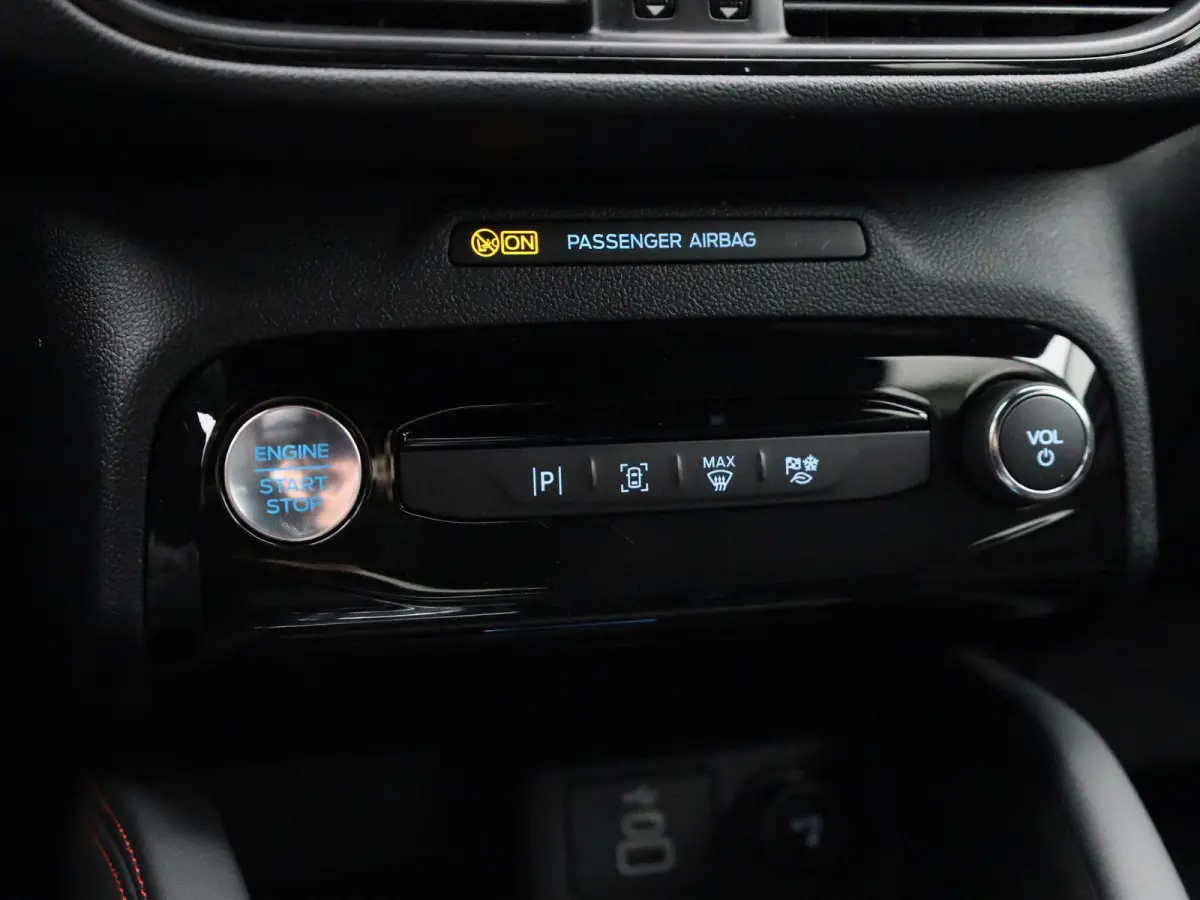 2.5 PHEV ST-Line | Automaat | Camera + PDC | Winterpack | Clima | Cruise Control | LMV |