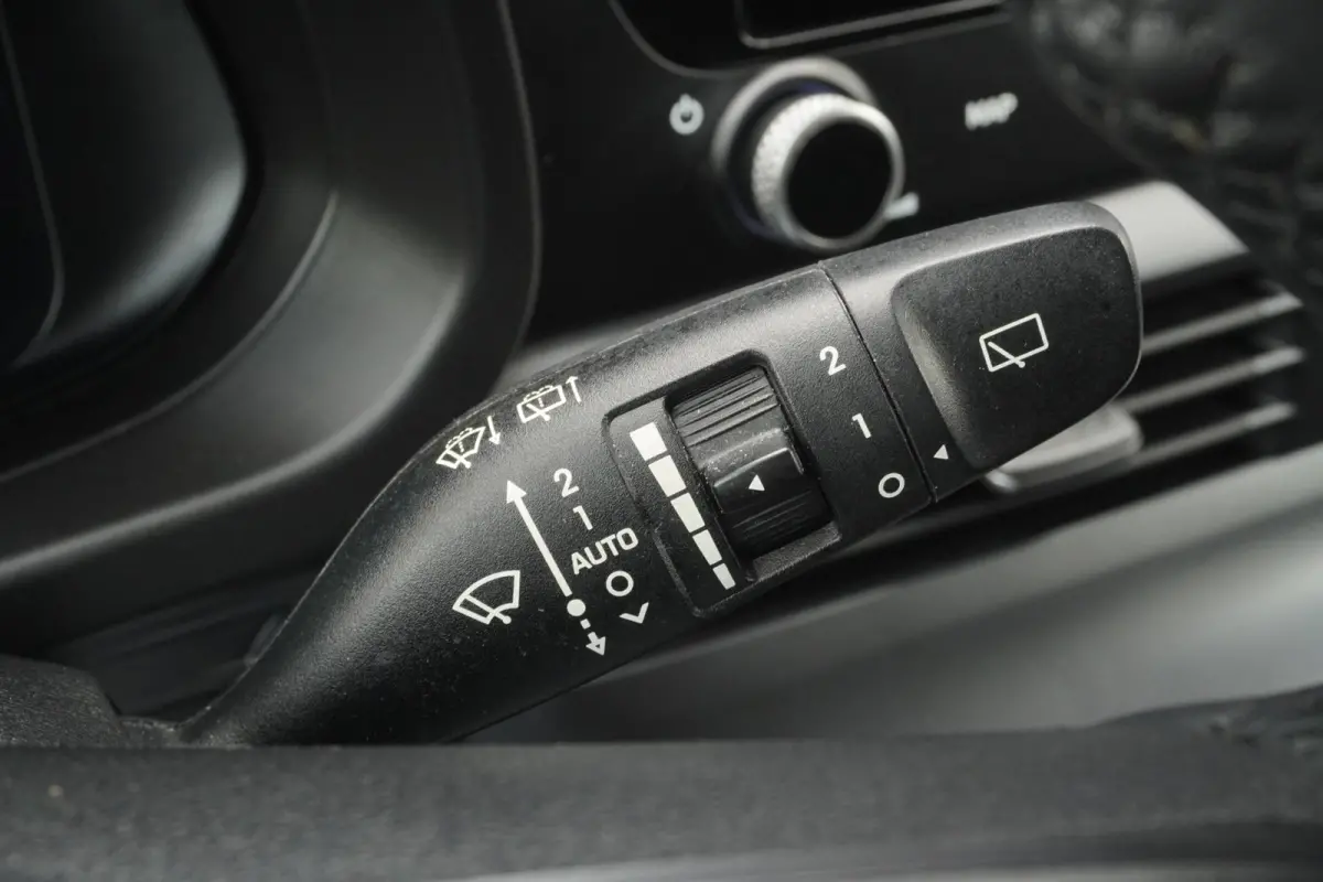 1.0 T-GDI Premium+Led+breed-navigatie+camera+stoel&stuurverw+bose-sound+ecc SUPER ONDERHOUDEN !! DECEMBER 2021