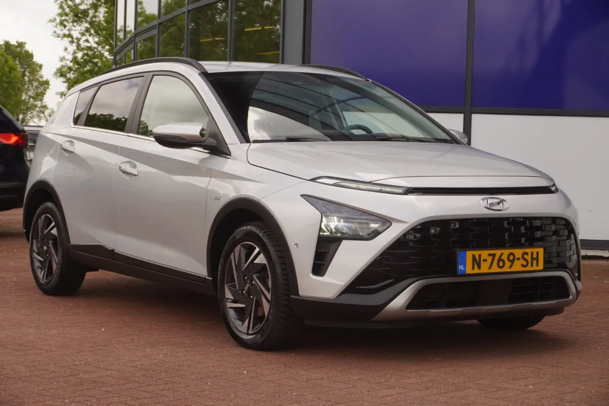 1.0 T-GDI Premium+Led+breed-navigatie+camera+stoel&stuurverw+bose-sound+ecc SUPER ONDERHOUDEN !! DECEMBER 2021