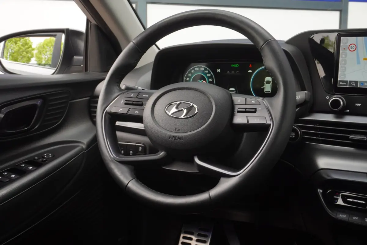 1.0 T-GDI Premium+Led+breed-navigatie+camera+stoel&stuurverw+bose-sound+ecc SUPER ONDERHOUDEN !! DECEMBER 2021