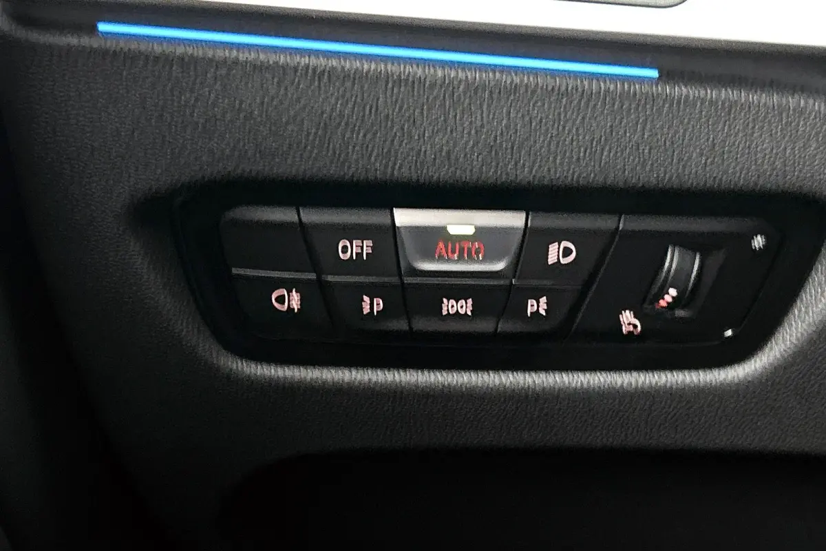 EDrive35 70 kWh M-sportpakket SoH 93,46%(1e Eig, Dealer OndH, Navi Pro, Camera, Carplay, Addapt Cruise, StoelV, PDC V+A,Etc