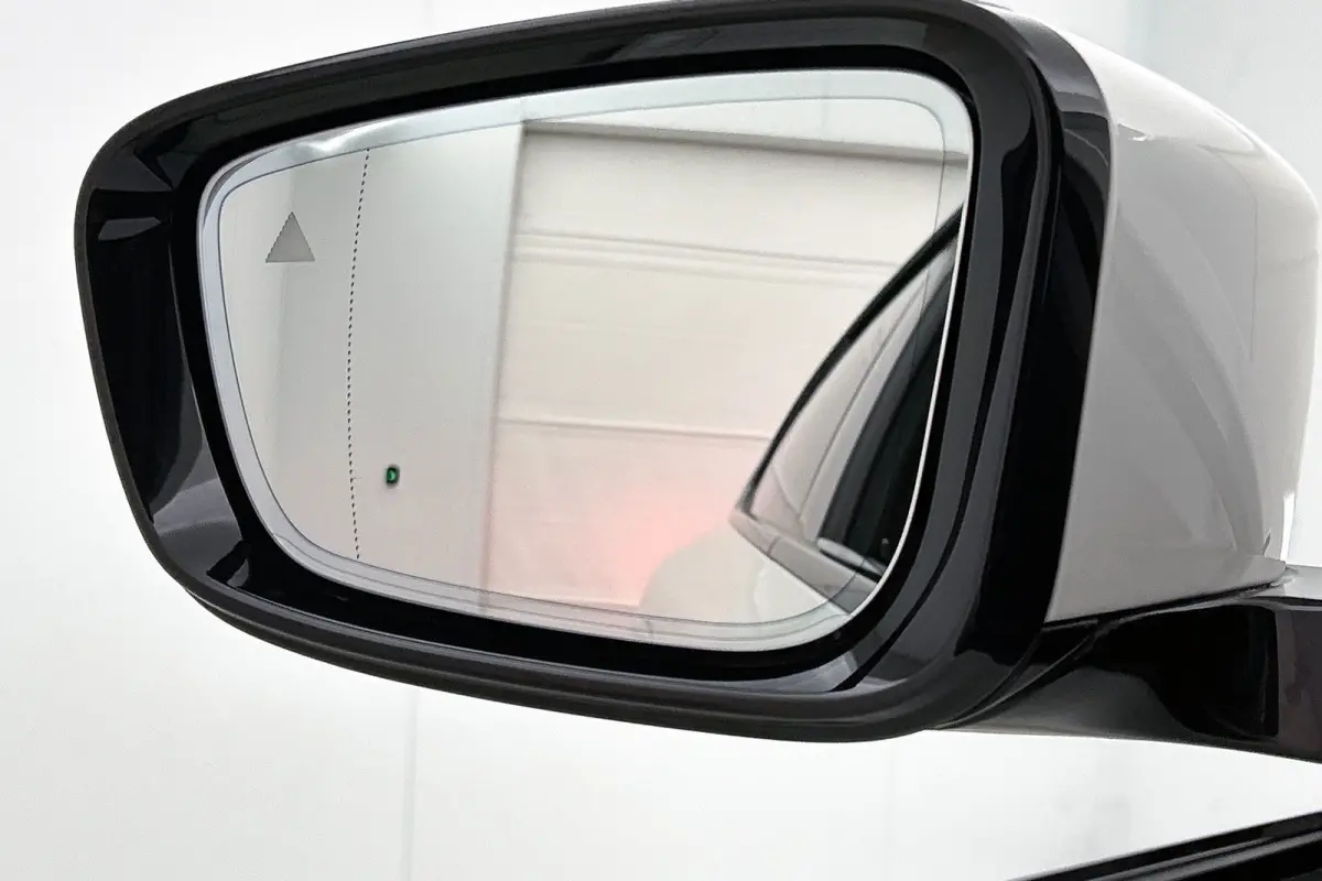 EDrive35 70 kWh M-sportpakket SoH 93,46%(1e Eig, Dealer OndH, Navi Pro, Camera, Carplay, Addapt Cruise, StoelV, PDC V+A,Etc