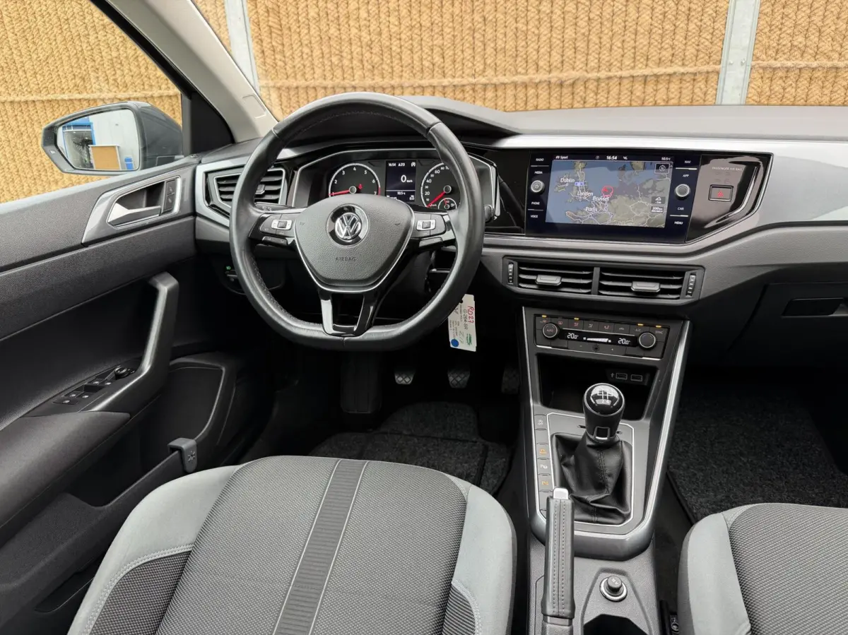 1.0 TSI Highline Business R Panoramadak | LED verlichting | Climate control | Cruise control adaptief | 16 inch lichtmetalen velgen | Drive mode selection | Parkeersensoren voor en achter