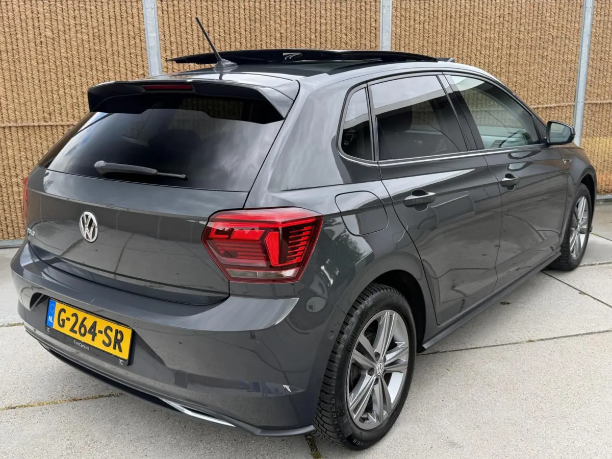 1.0 TSI Highline Business R Panoramadak | LED verlichting | Climate control | Cruise control adaptief | 16 inch lichtmetalen velgen | Drive mode selection | Parkeersensoren voor en achter