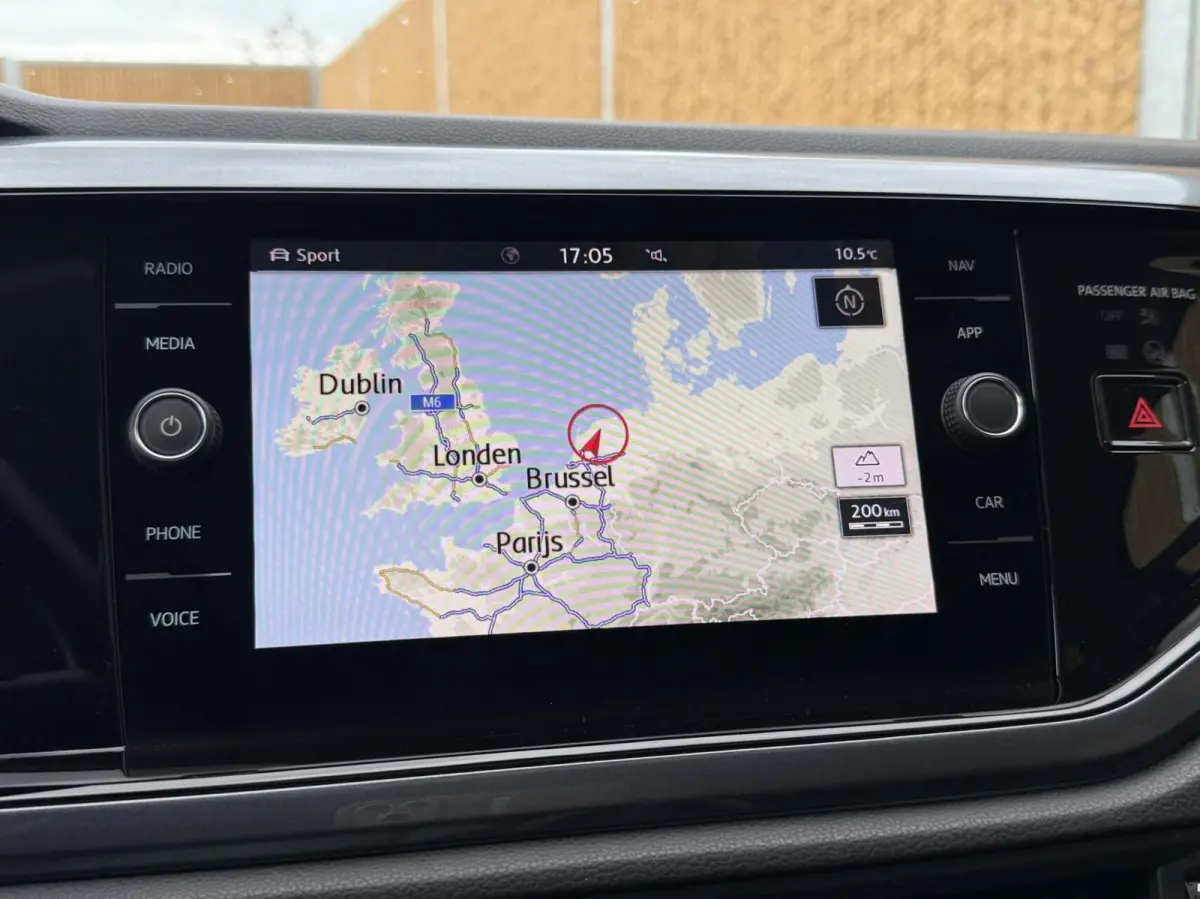 1.0 TSI Highline Business R Panoramadak | LED verlichting | Climate control | Cruise control adaptief | 16 inch lichtmetalen velgen | Drive mode selection | Parkeersensoren voor en achter