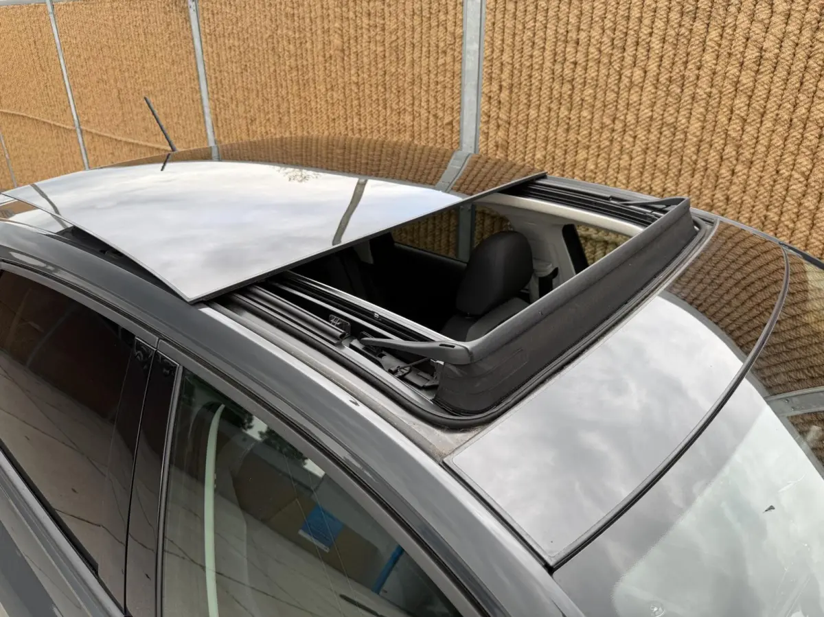 1.0 TSI Highline Business R Panoramadak | LED verlichting | Climate control | Cruise control adaptief | 16 inch lichtmetalen velgen | Drive mode selection | Parkeersensoren voor en achter