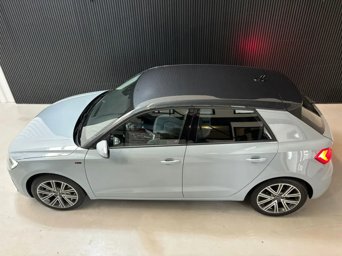 30 TFSI S edition camera, virtual