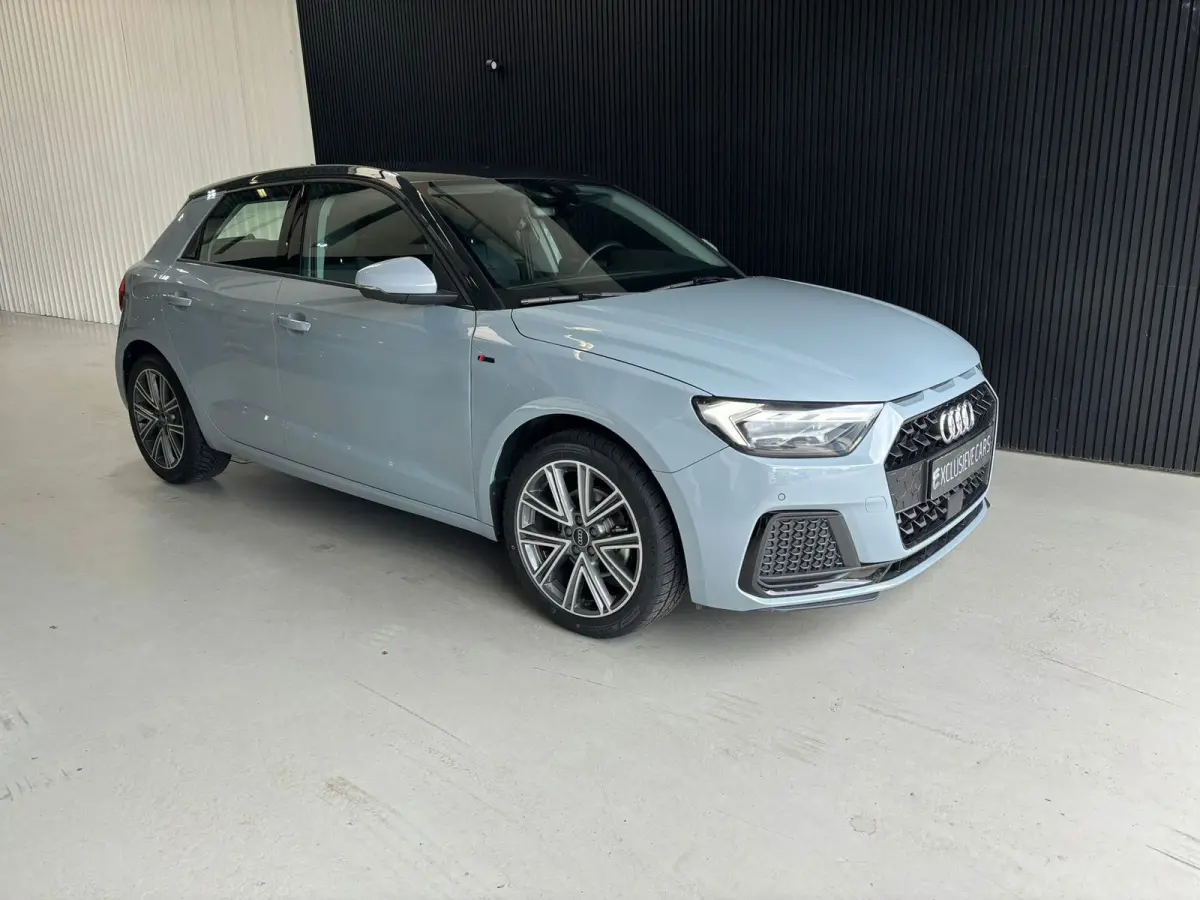 30 TFSI S edition camera, virtual