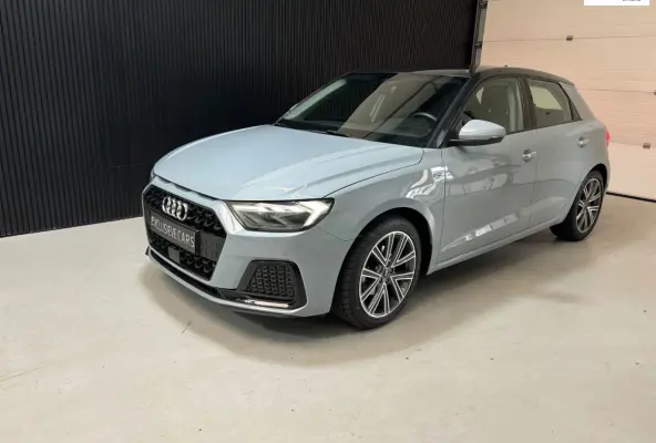 30 TFSI S edition camera, virtual