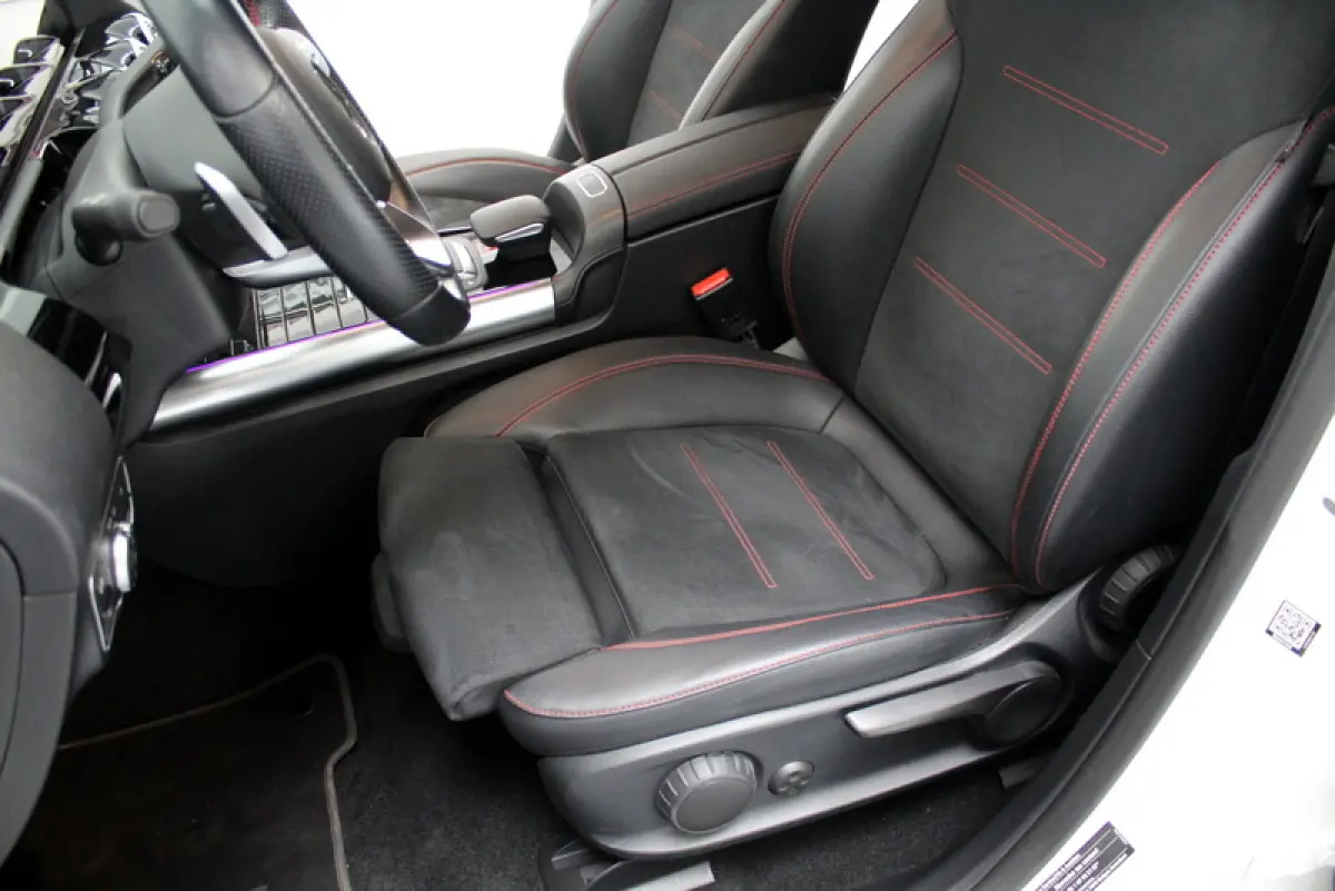 250 AMG Line 67 kWh 191PK, RIJKLAAR | ALCANTARA/LEER | CAMERA | STOELVERWARMING | 20" LM-VELGEN
