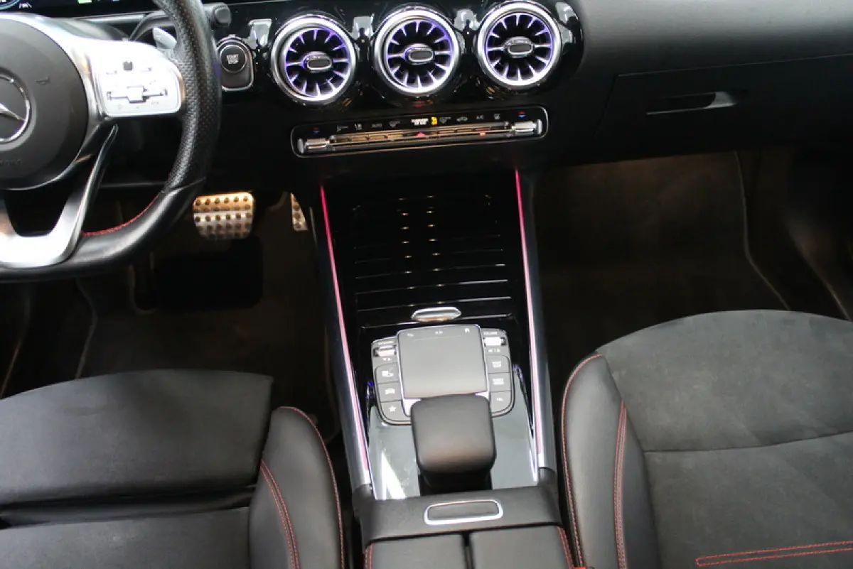 250 AMG Line 67 kWh 191PK, RIJKLAAR | ALCANTARA/LEER | CAMERA | STOELVERWARMING | 20" LM-VELGEN