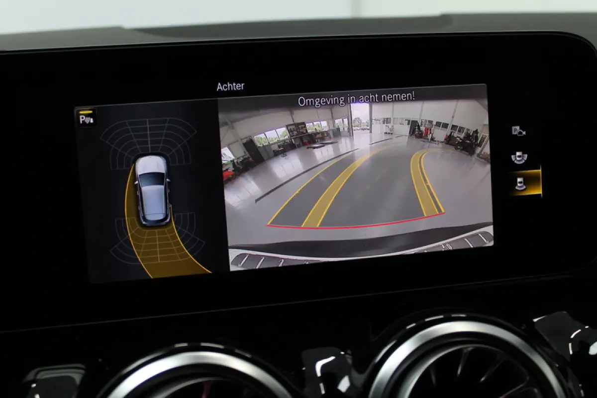 250 AMG Line 67 kWh 191PK, RIJKLAAR | ALCANTARA/LEER | CAMERA | STOELVERWARMING | 20" LM-VELGEN
