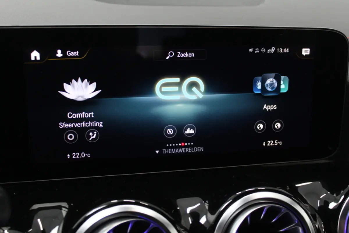 250 AMG Line 67 kWh 191PK, RIJKLAAR | ALCANTARA/LEER | CAMERA | STOELVERWARMING | 20" LM-VELGEN