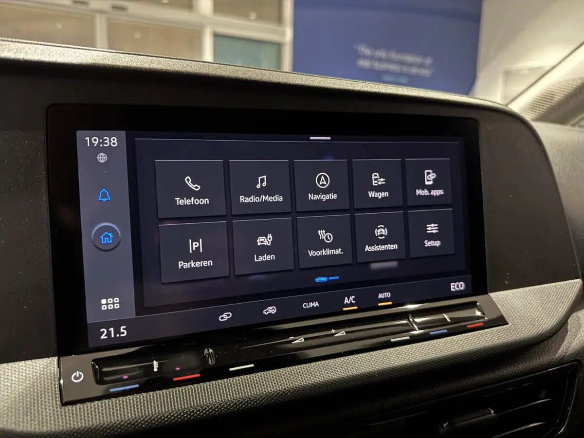 1.5 EcoBoost PHEV L2 Trend | DEMO | Automaat | Navi | Cruise Control | Clima | Tot 118km elektrisch rijbereik |