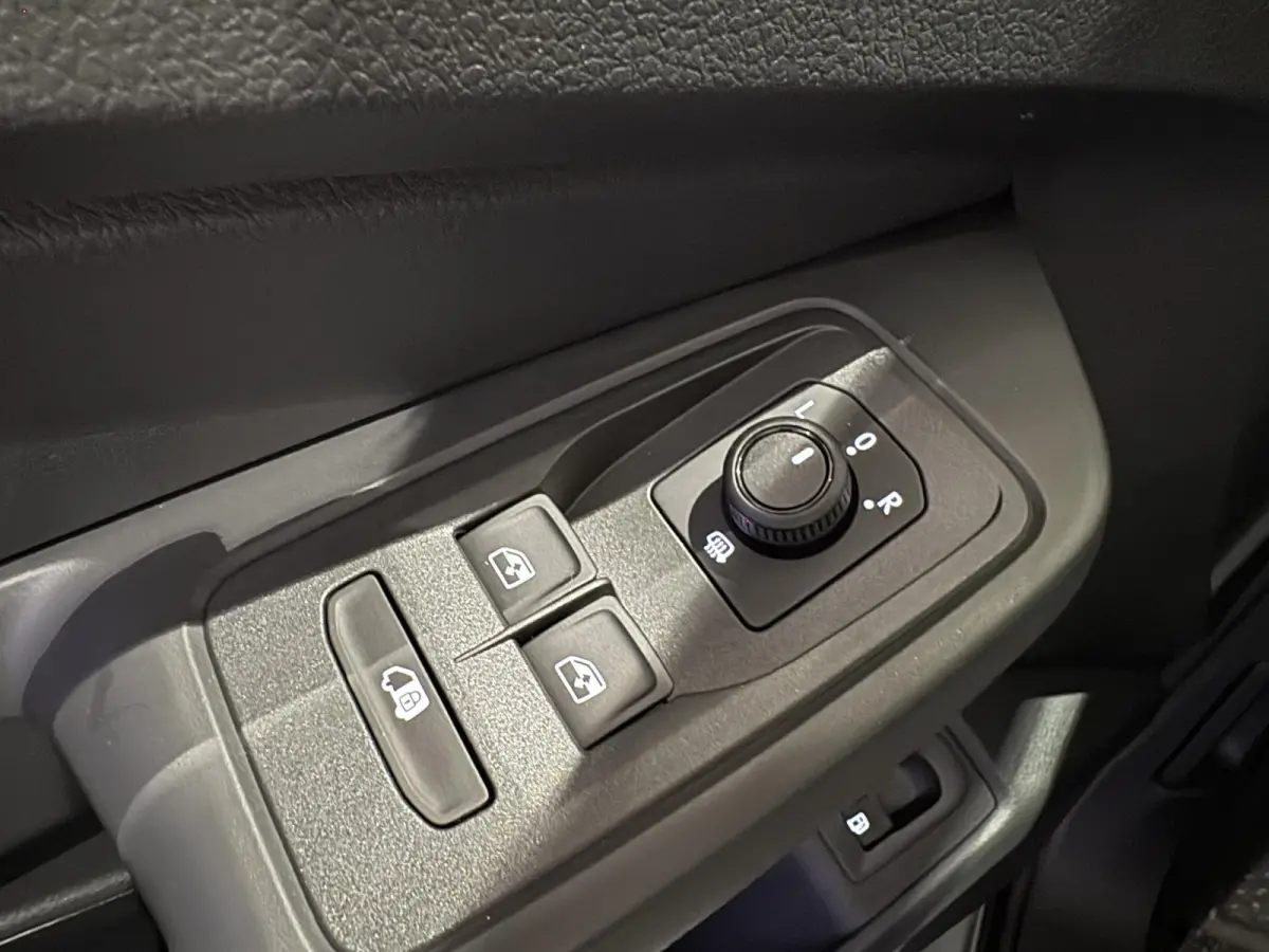 1.5 EcoBoost PHEV L2 Trend | DEMO | Automaat | Navi | Cruise Control | Clima | Tot 118km elektrisch rijbereik |