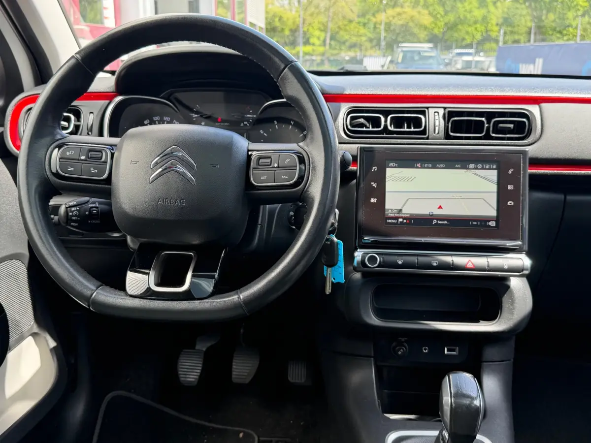 1.2 PureTech Shine |Navi|Pano|Carplay|Camera|Climate|Cruise|PDC|N.A.P|Apk tot 02-03-2027|