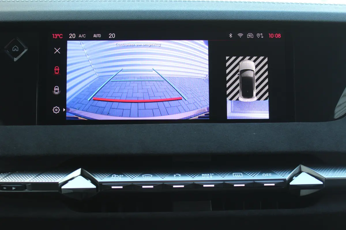 1.2 PURETECH 130PK PERFORMANCE LINE+ AUTOMAAT / NAVI / LEDER / CLIMA / FULL-LED / PDC / 19" LMV / CAMERA / KEYLESS / BLUETOOTH / ADAPT. CRUISECONTROL / 1E EIGENAAR / NIEUWSTAAT !!