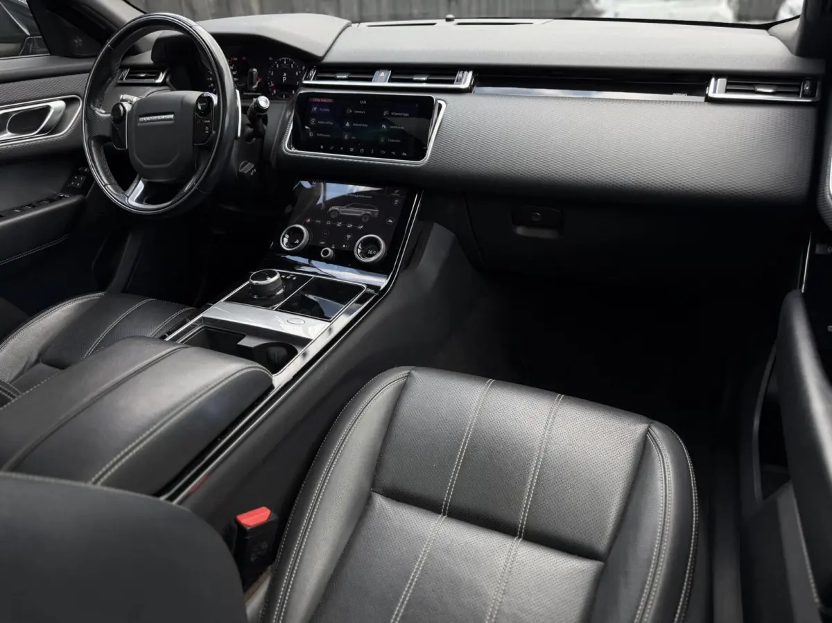 2.0 P250 Turbo AWD R-Dynamic