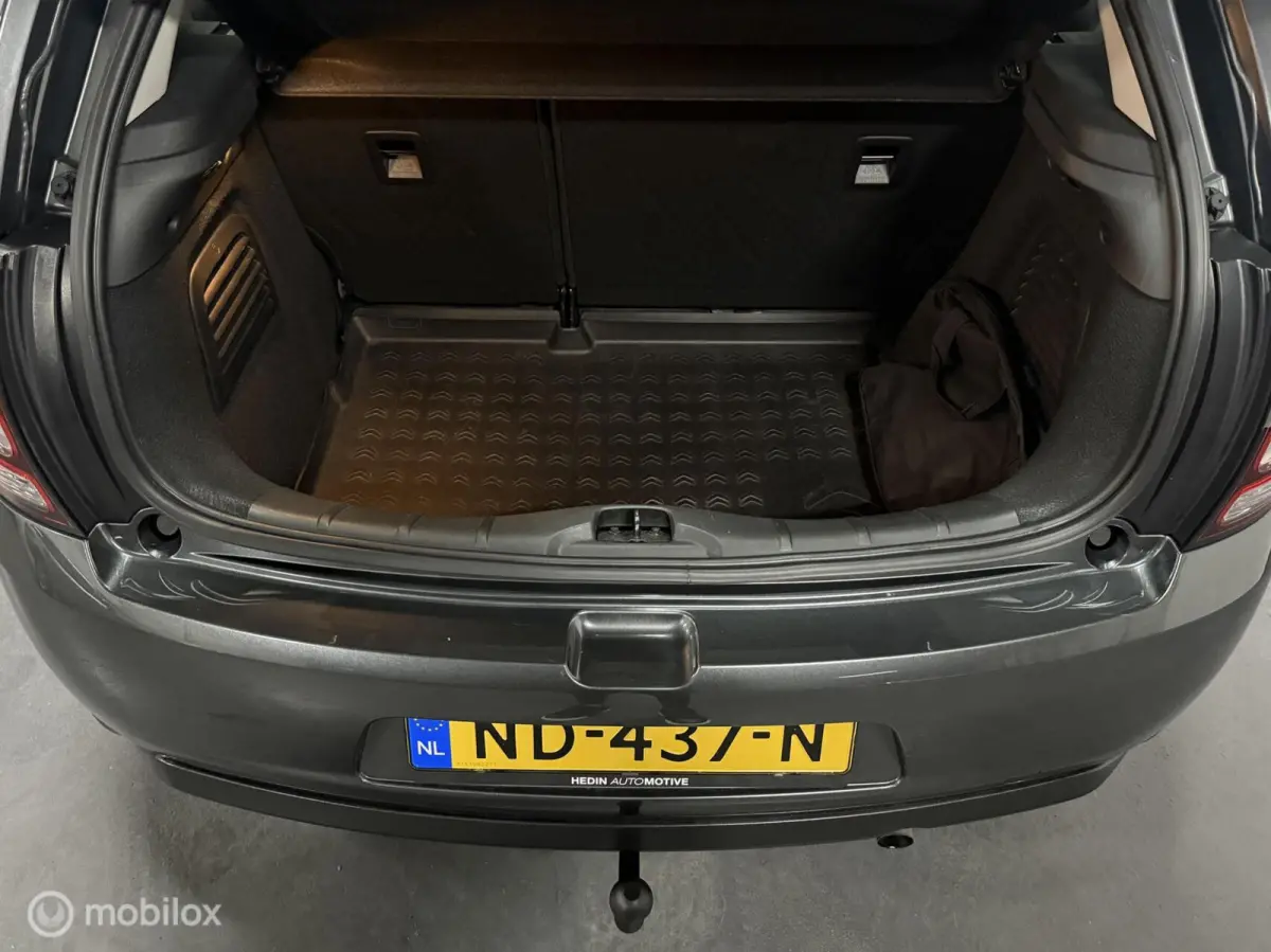 1.0 PureTech Attraction/ Airco/ Lage km’s 56000km