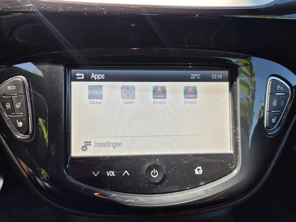 1.4 16V Cosmo Sport Pakket Navi Stuurverwarming Line Assist Cruise Control NAP 1.4-16V Cosmo