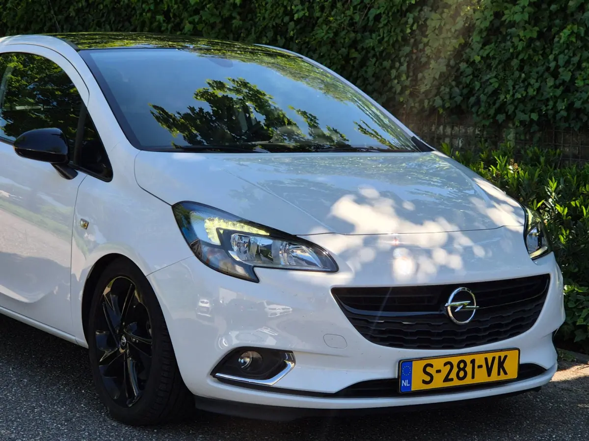1.4 16V Cosmo Sport Pakket Navi Stuurverwarming Line Assist Cruise Control NAP 1.4-16V Cosmo