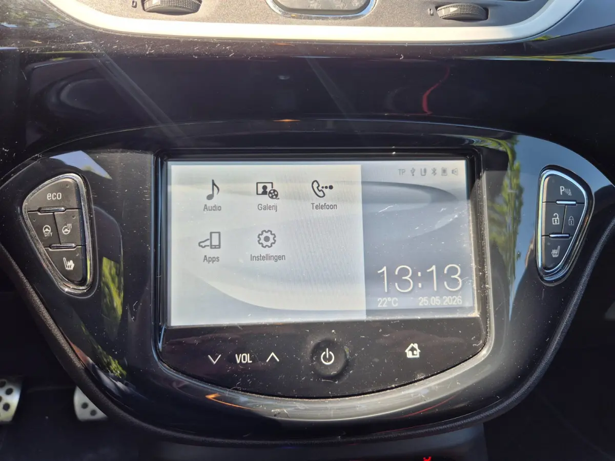 1.4 16V Cosmo Sport Pakket Navi Stuurverwarming Line Assist Cruise Control NAP 1.4-16V Cosmo
