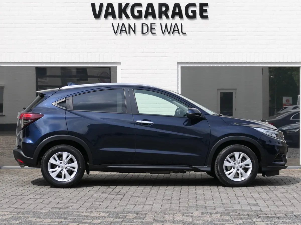 1.5 i-VTEC Executive | Panoramadak | Half leder | Achteruitrijcamera | Keyless entry | Volledig dealer onderhouden | Climate Control | Hoge instap | Automaat