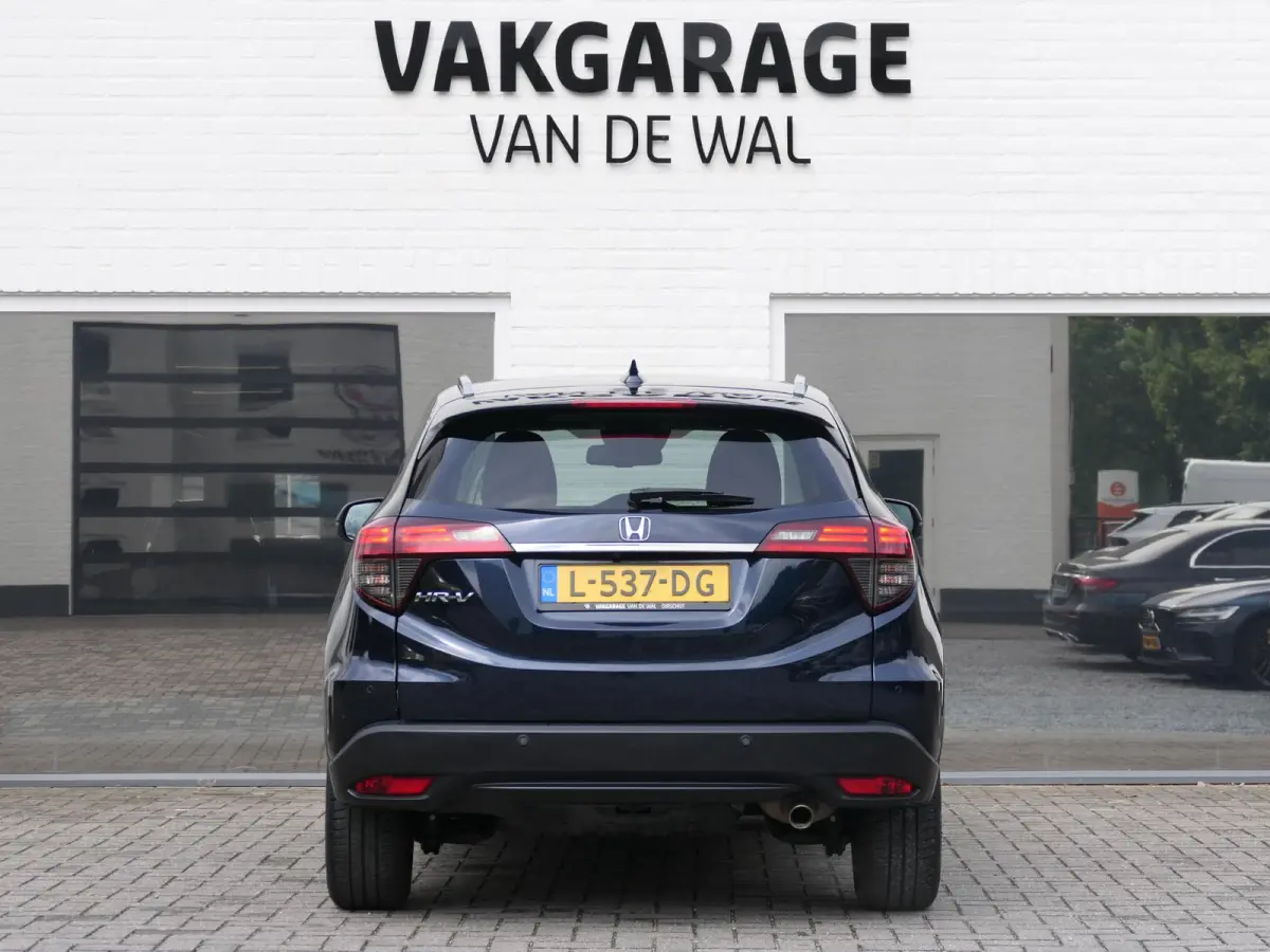 1.5 i-VTEC Executive | Panoramadak | Half leder | Achteruitrijcamera | Keyless entry | Volledig dealer onderhouden | Climate Control | Hoge instap | Automaat