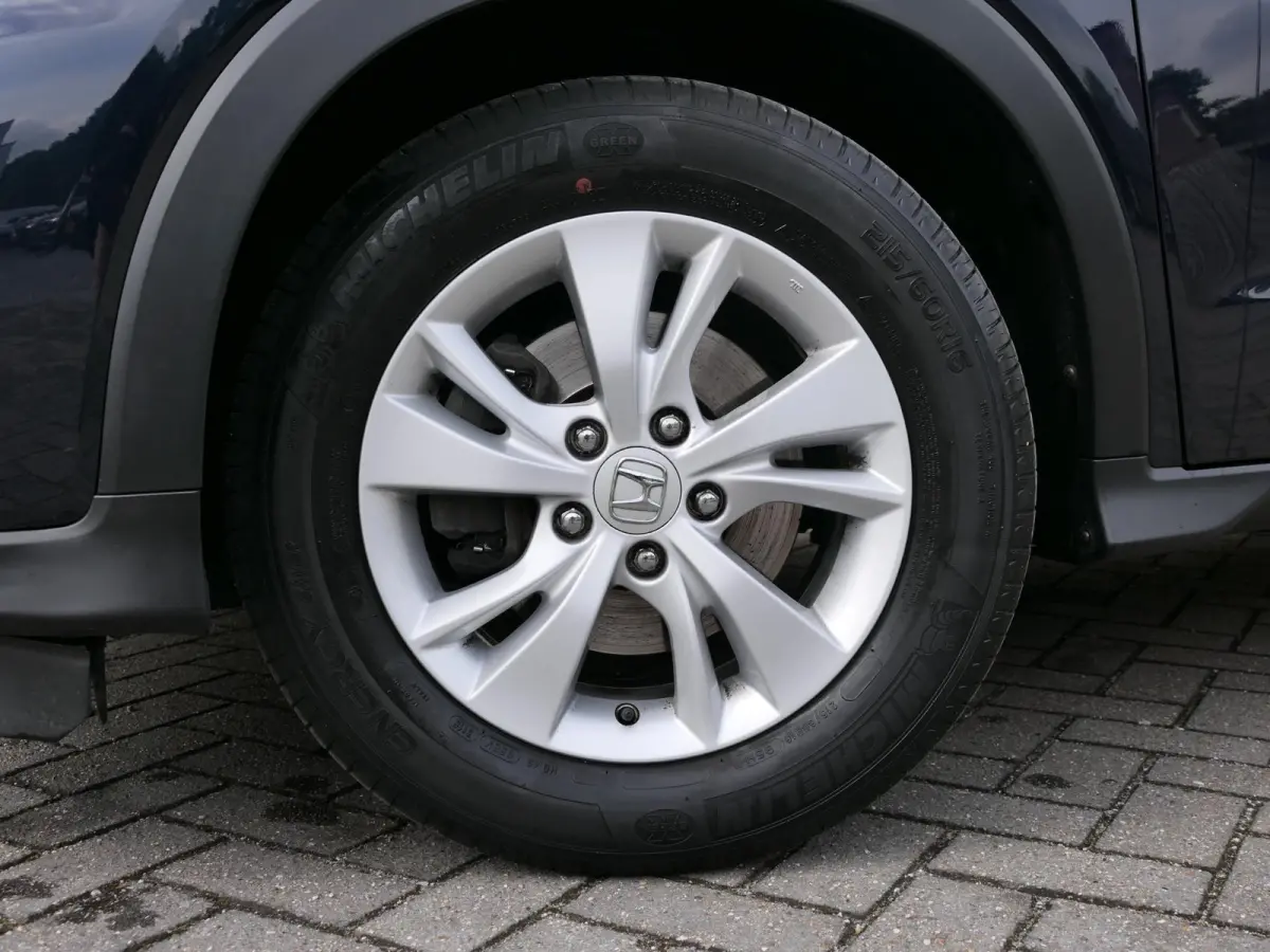 1.5 i-VTEC Executive | Panoramadak | Half leder | Achteruitrijcamera | Keyless entry | Volledig dealer onderhouden | Climate Control | Hoge instap | Automaat