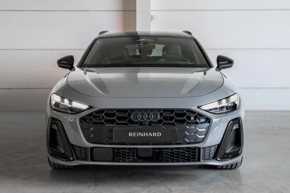 Avant 2.0 Quattro S edition Competition / 5 jaar Garantie / Audi Exclusive Nardo Grey / Trekhaak / Pano / S Interieur