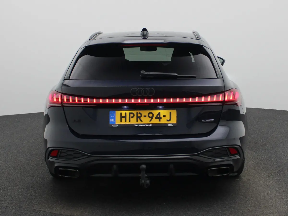 Avant 2.0 quattro S edition Competition 367 PK | S-line | Automaat | 360 Camera | Panorama glasdak | Adaptive Cruise Control | Stoelverwarming | Virtual Cockpit | LED Matrix | Lichtmetalen v