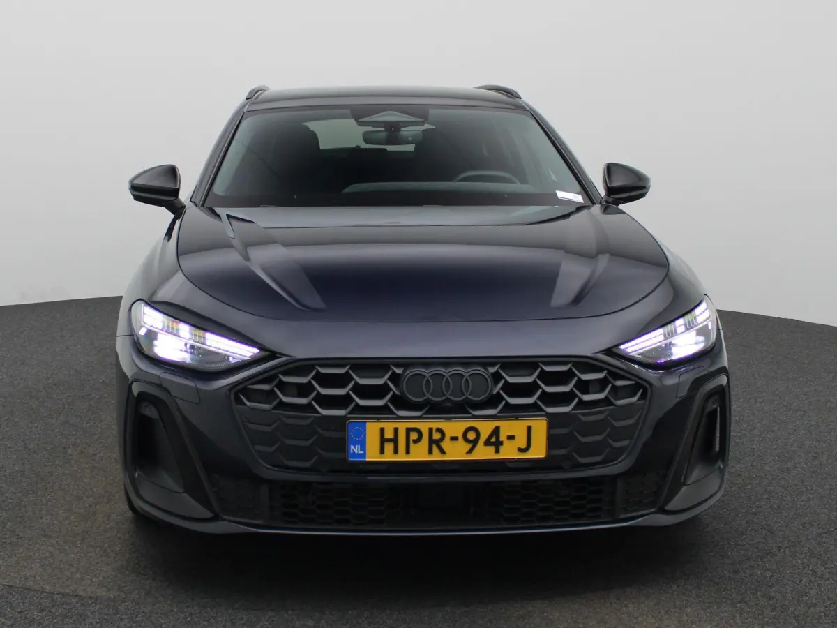 Avant 2.0 quattro S edition Competition 367 PK | S-line | Automaat | 360 Camera | Panorama glasdak | Adaptive Cruise Control | Stoelverwarming | Virtual Cockpit | LED Matrix | Lichtmetalen v