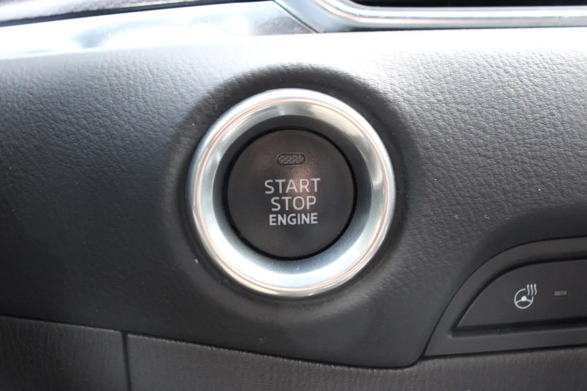 2.0 SkyActiv-G 165 Homura Limited 1E EIGENAAR! | TREKHAAK | ADAPTIVE CRUISE | 360 CAMERA | MATRIX LED | ELEKTR STOEL | CARPLAY
