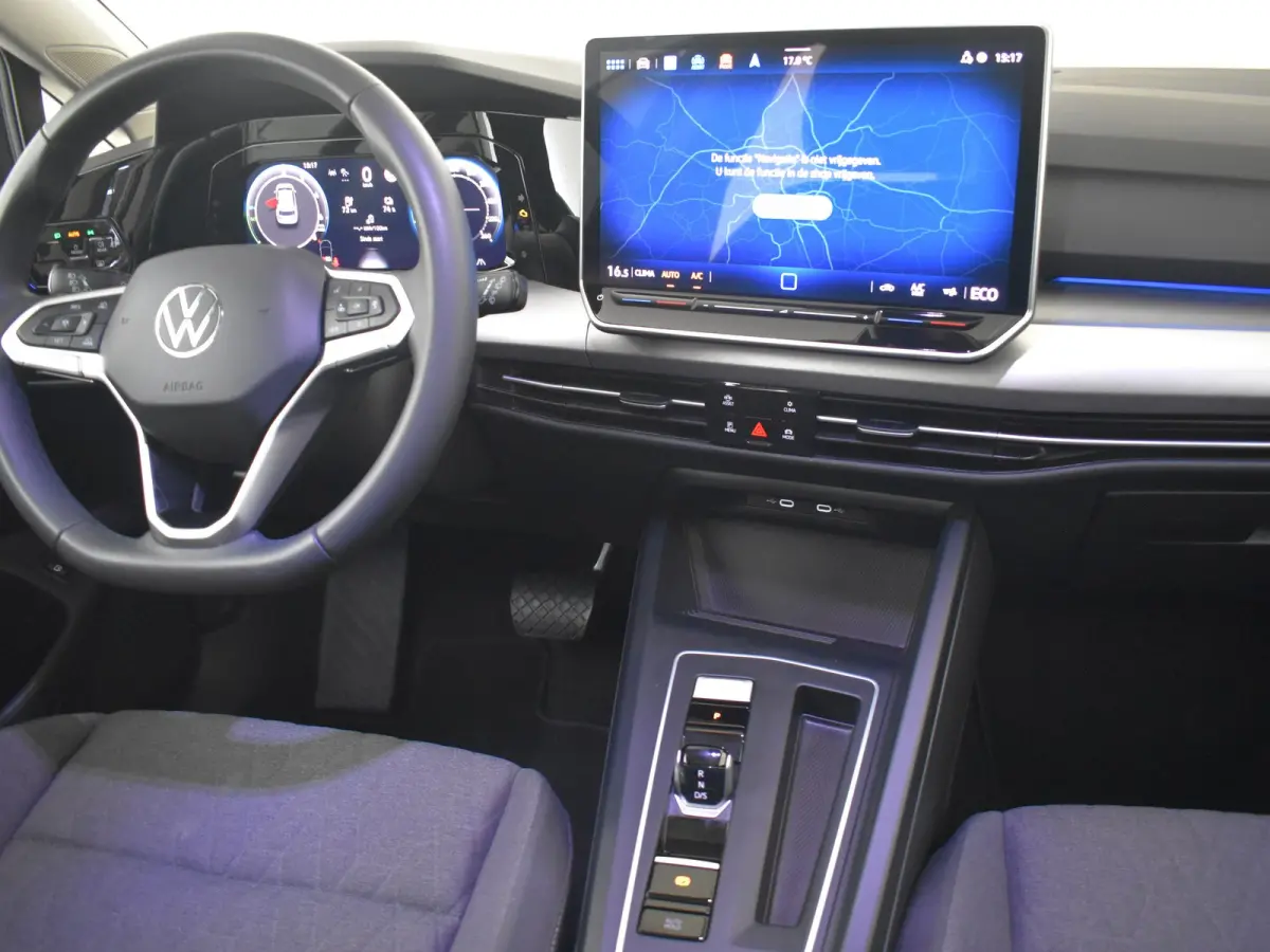 1.5 eHybrid Life Edition 204Pk DSG/AUTO Panorama-dak |soh 100% | Elektr. Stoel incl Memory l Achteruitrijcamera | Apple carplay Android auto | Keyless entry/start | Cruise control adaptief |