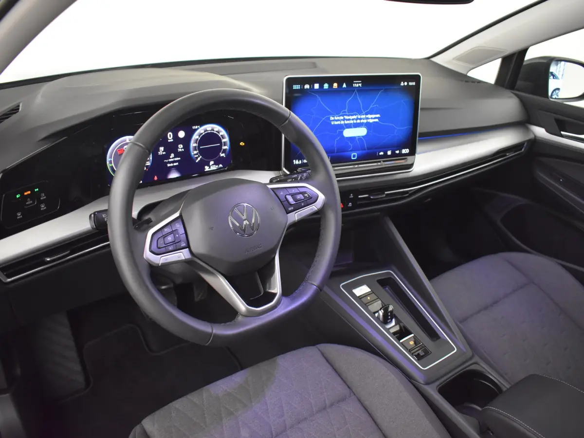 1.5 eHybrid Life Edition 204Pk DSG/AUTO Panorama-dak |soh 100% | Elektr. Stoel incl Memory l Achteruitrijcamera | Apple carplay Android auto | Keyless entry/start | Cruise control adaptief |