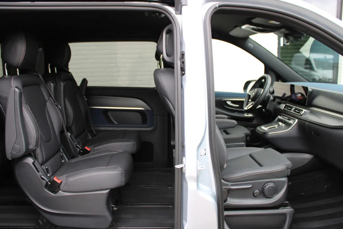 300 L2 / AMG / Luchtvering / 7-Persoons / Black Edition / Vol Opties / NIEUWSTAAT