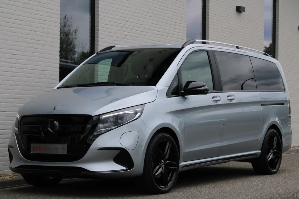 300 L2 / AMG / Luchtvering / 7-Persoons / Black Edition / Vol Opties / NIEUWSTAAT