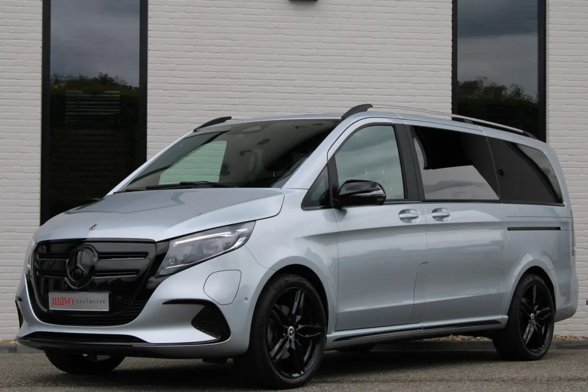 300 L2 / AMG / Luchtvering / 7-Persoons / Black Edition / Vol Opties / NIEUWSTAAT