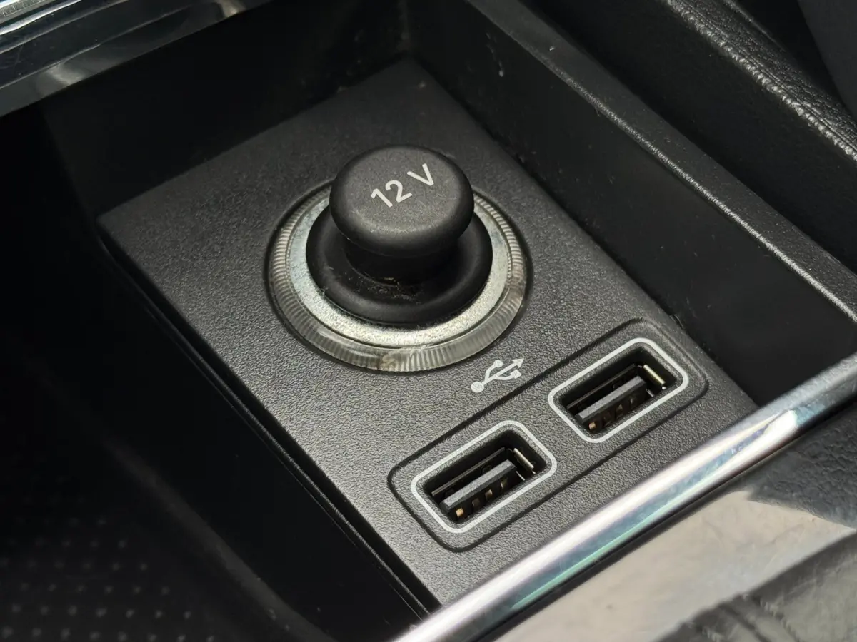 1.5 TSI Ambition TREKHAAK / CARPLAY / CRUISE / PDC / ECC / ELEKTR KLEP / LMV