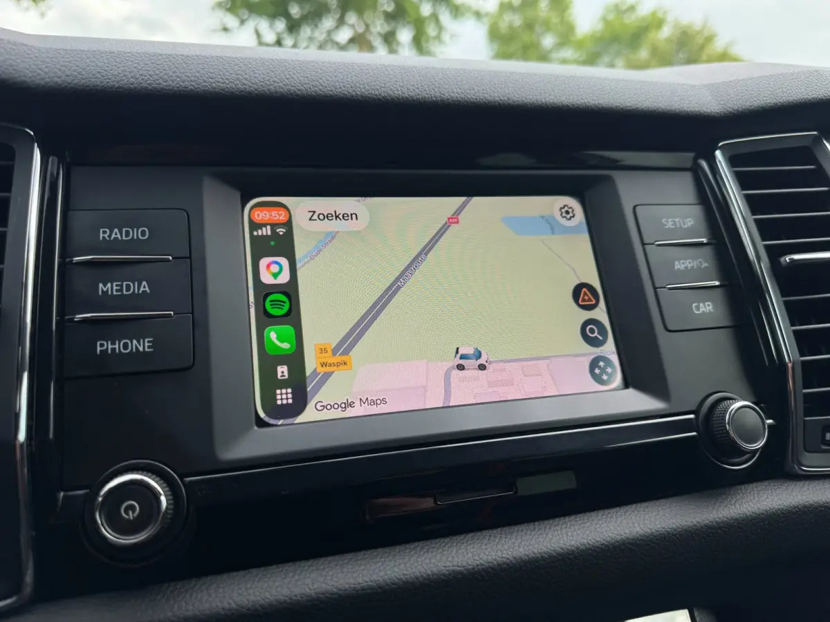 1.5 TSI Ambition TREKHAAK / CARPLAY / CRUISE / PDC / ECC / ELEKTR KLEP / LMV