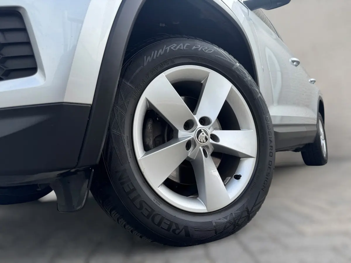 1.5 TSI Ambition TREKHAAK / CARPLAY / CRUISE / PDC / ECC / ELEKTR KLEP / LMV