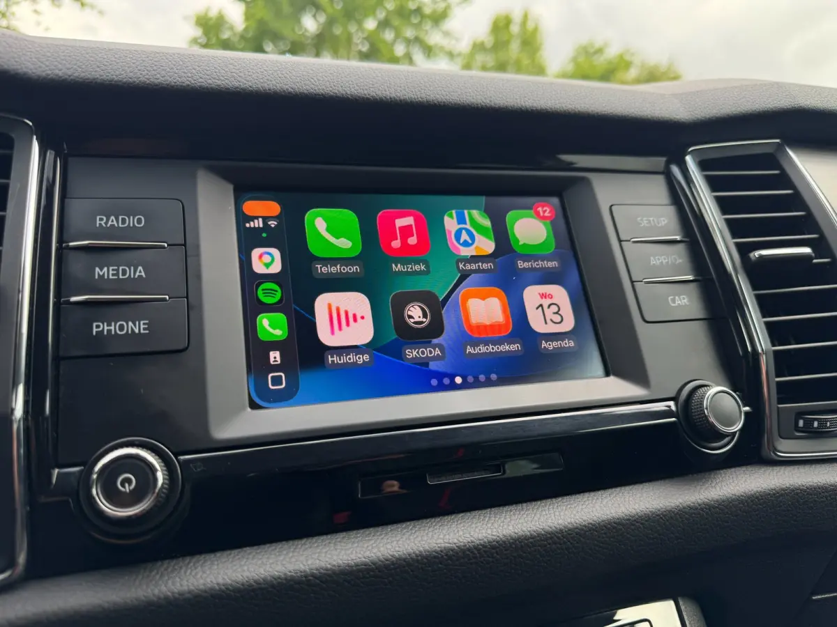 1.5 TSI Ambition TREKHAAK / CARPLAY / CRUISE / PDC / ECC / ELEKTR KLEP / LMV