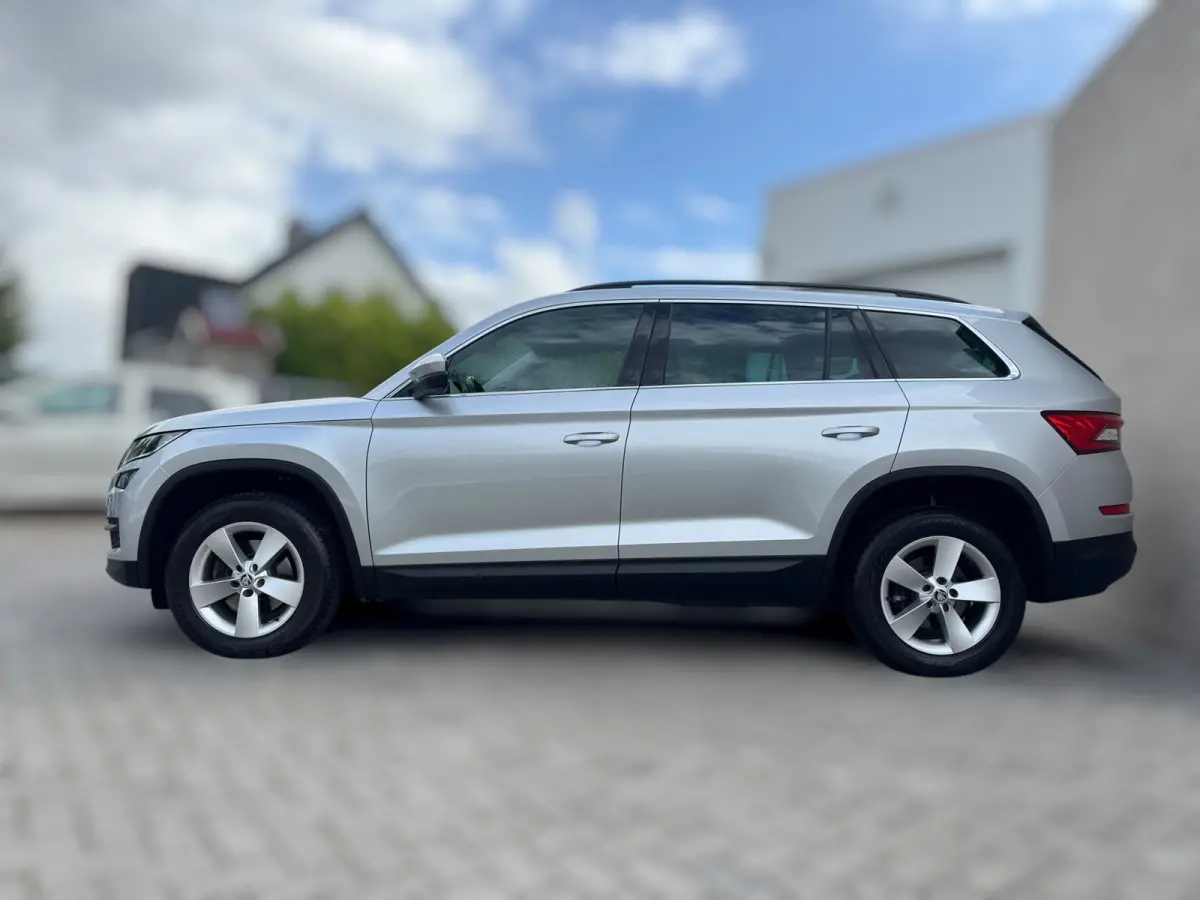 1.5 TSI Ambition TREKHAAK / CARPLAY / CRUISE / PDC / ECC / ELEKTR KLEP / LMV