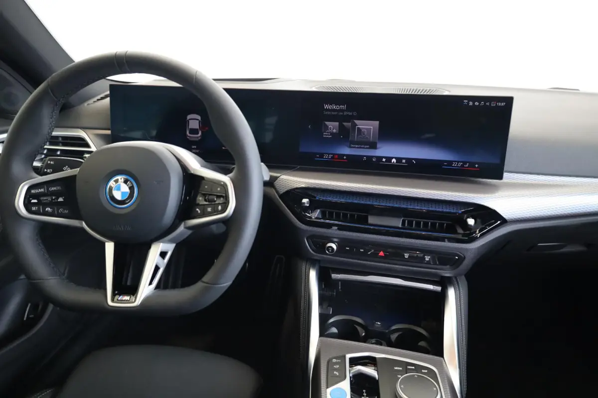 eDrive35 | M Sportpakket | HiFi Sound System | Comfort Access | Elektr. Trekhaak