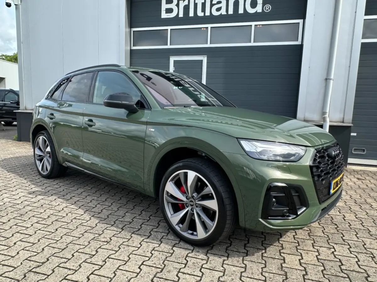 55 TFSI e Competition Quattro S-Line 2025 *BTW *Pano *Adaptive *21inch *trekhaak