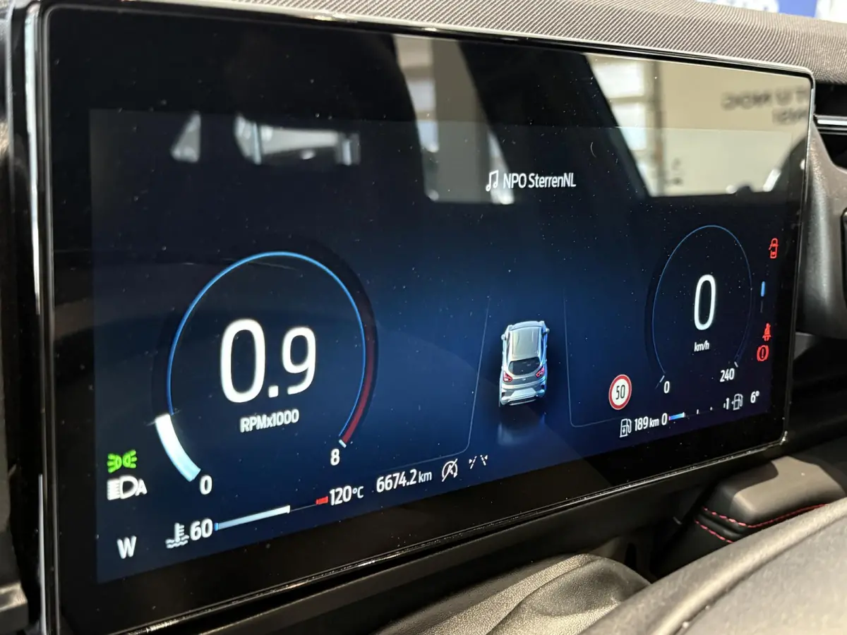 1.0 EcoBoost ST-Line X | ALL WEATHER BANDEN | CAMERA | CARPLAY | CRUISE CONTROL | NAVI | B&O AUDIO