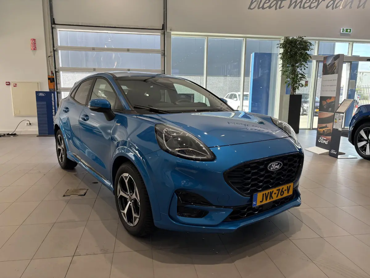 1.0 EcoBoost ST-Line X | ALL WEATHER BANDEN | CAMERA | CARPLAY | CRUISE CONTROL | NAVI | B&O AUDIO