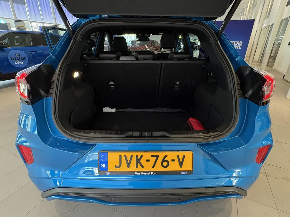 1.0 EcoBoost ST-Line X | ALL WEATHER BANDEN | CAMERA | CARPLAY | CRUISE CONTROL | NAVI | B&O AUDIO